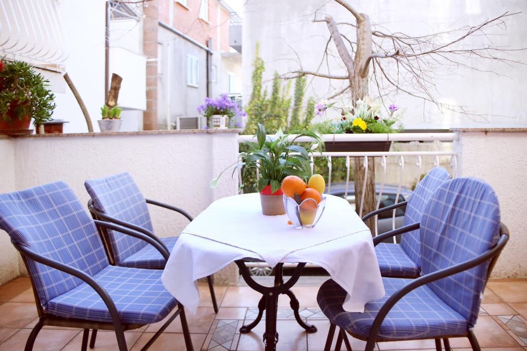 Apartment Andrea Baska Voda Exterior photo